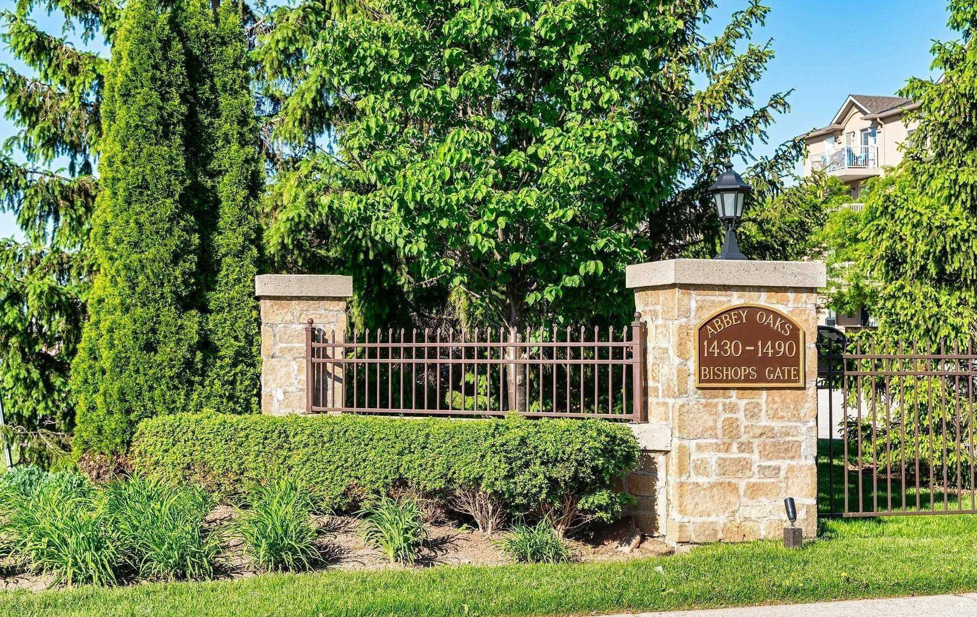 409 1460 Gate, Oakville Sold, W4945242 Condos.ca