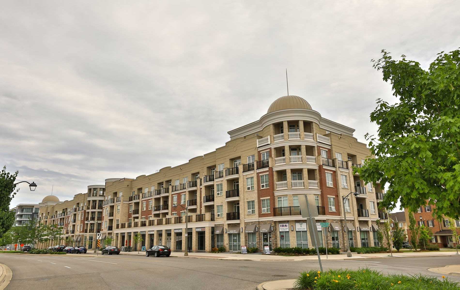 336 216 Oak Park Blvd, Oakville Terminated, W4951090 Condos.ca 336 216 Oak Park Blvd, Oakville Terminated, W4951090 Condos.ca