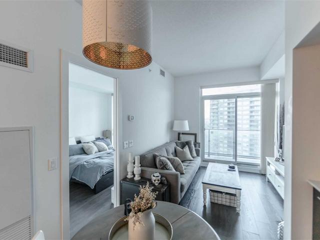 4203 - 2220 Lake Shore Blvd W