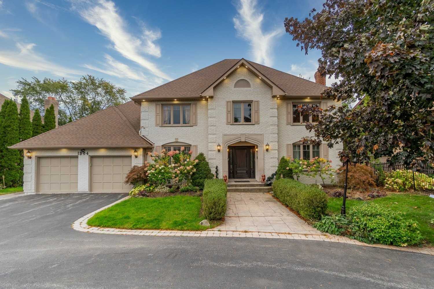 1894 Mississauga Rd, Mississauga For Sale 2,599,800 Property.ca