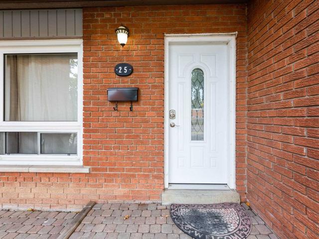 #25 - 3001 Centennial Dr
