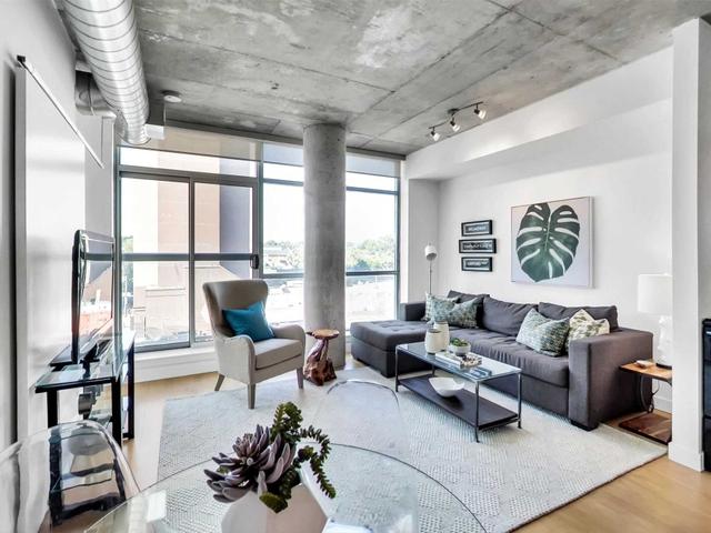 407 - 1375 Dupont St