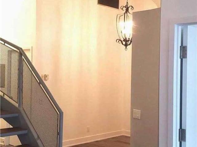 328 - 1001 Roselawn Ave