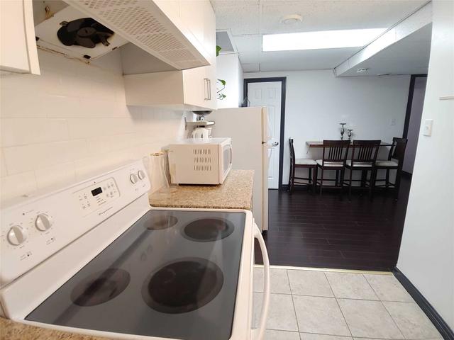 Bsmt - 5913 Hemingway Rd