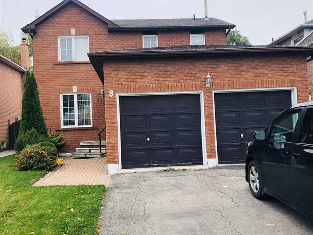 8 Prescott Dr