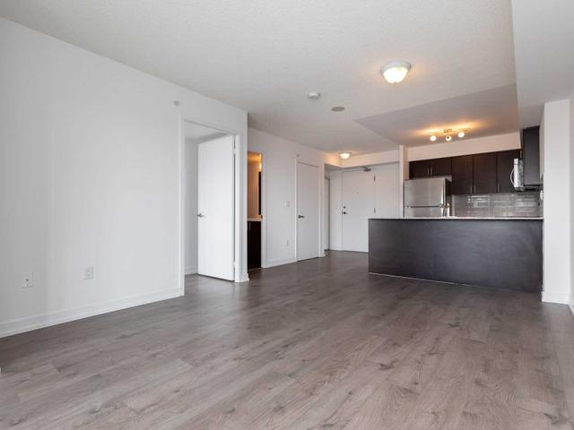 2407 - 1410 Dupont St