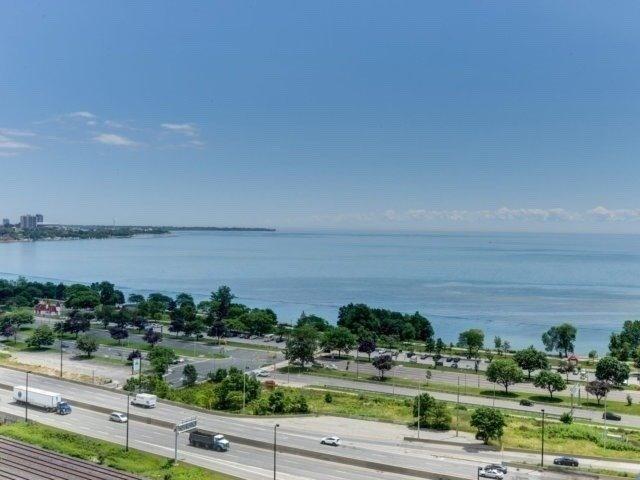 1007 - 105 The Queensway Ave