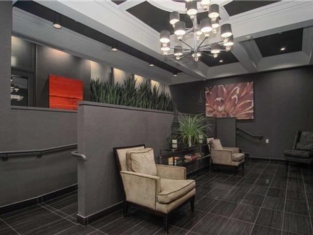 510 - 3563 Lake Shore Blvd W