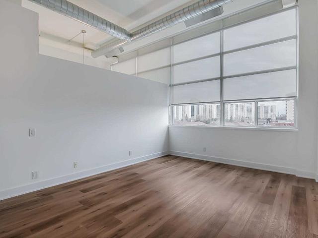 328 - 1001 Roselawn Ave