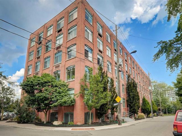 413 - 24 Noble  St