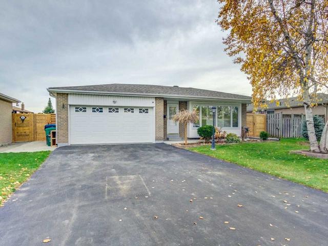 6 Glenora Cres