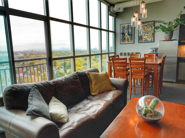 1205 - 2 Fieldway Rd