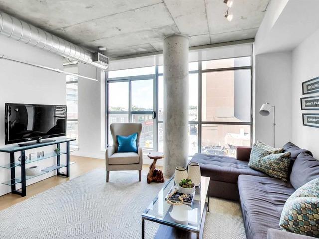 407 - 1375 Dupont St