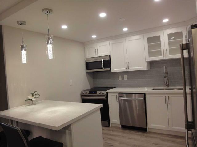 110 - 364 The East Mall