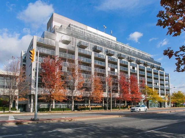 203 - 1040 The Queensway