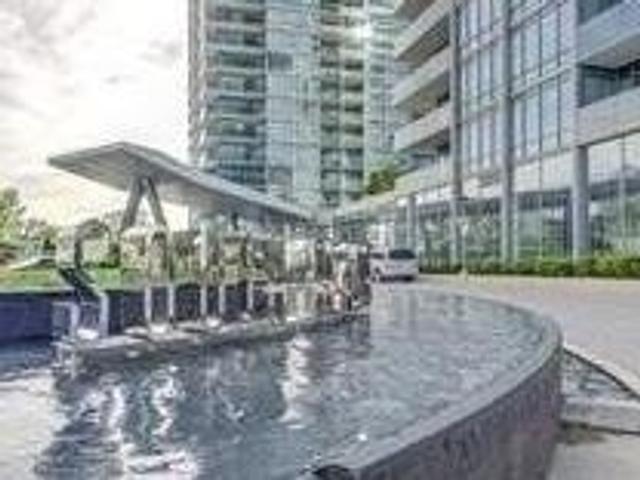 2003 - 90 Park Lawn Rd