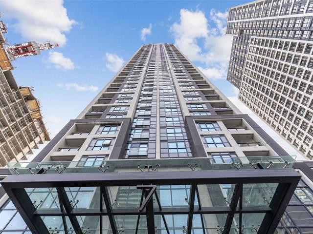 3206 - 7 Mabelle Ave