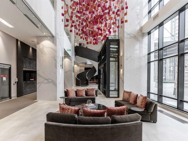 3206 - 7 Mabelle Ave