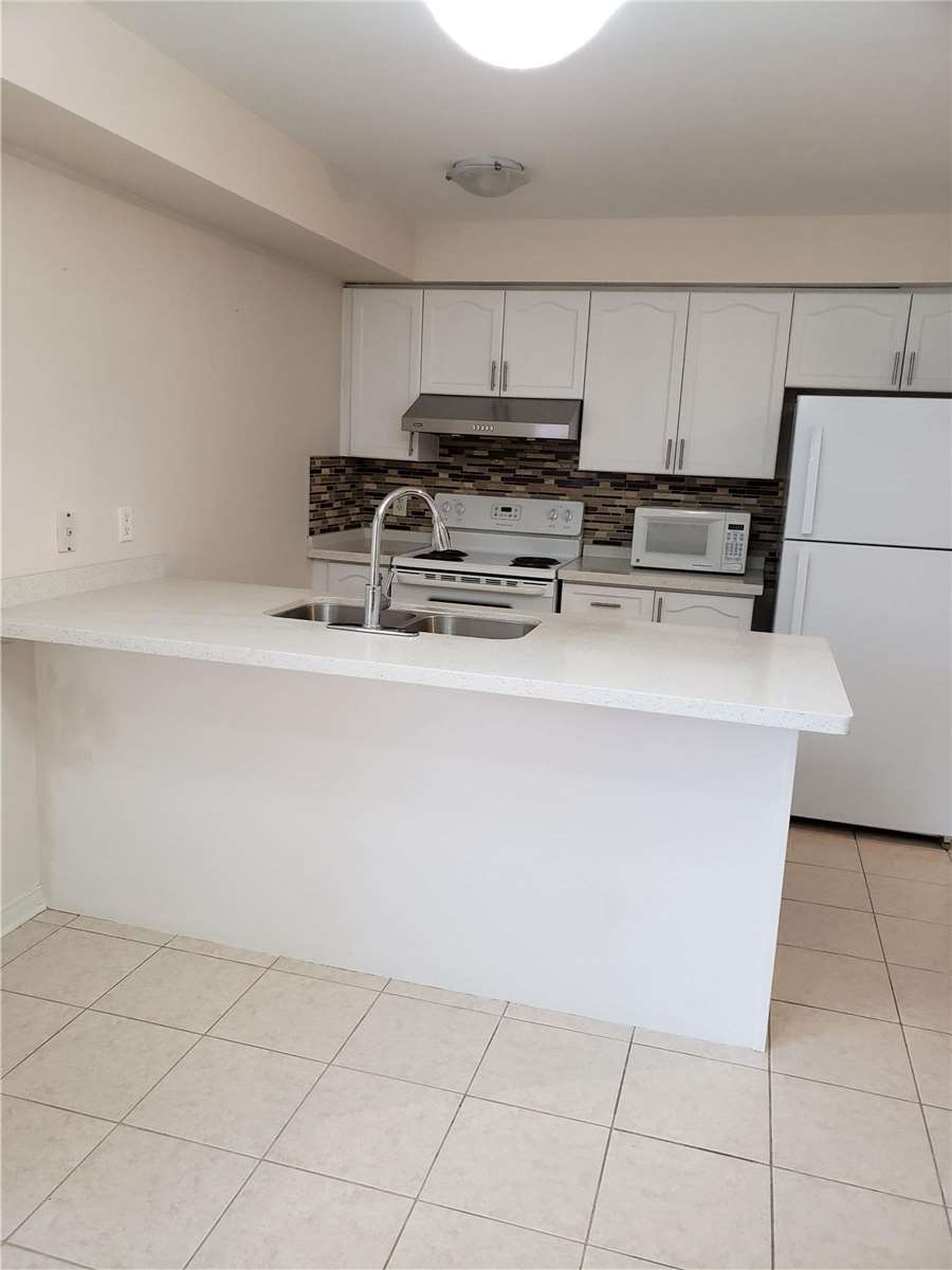 2 3395 Thomas St, Mississauga Leased, W4993181 Condos.ca