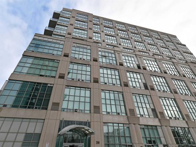 109 - 250 Manitoba St