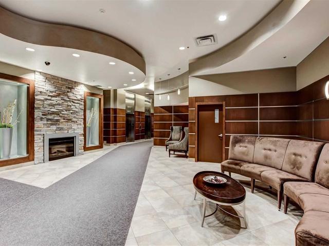 # 801 - 2 Fieldway Rd