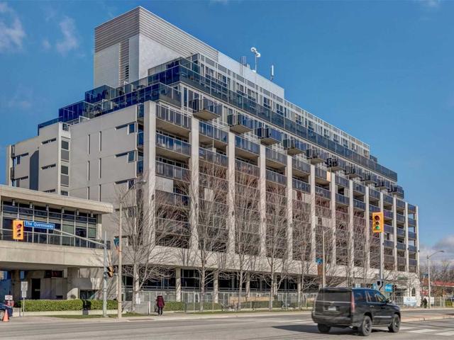 404 - 1040 The Queensway