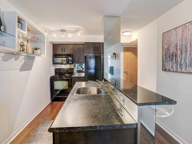 404 - 1040 The Queensway