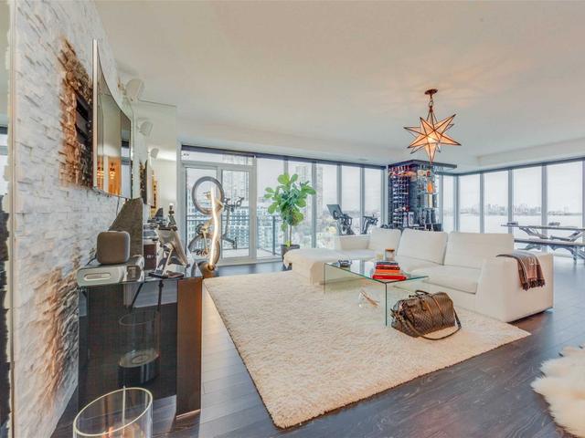 903 - 58 Marine Parade Dr