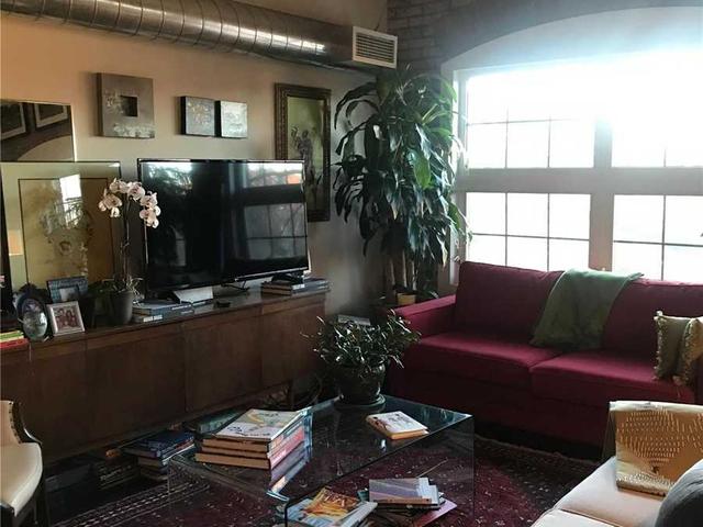 311 - 1100 Lansdowne Ave