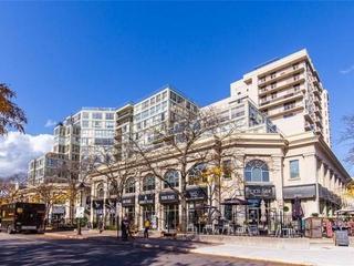 1002 - 415 Locust St