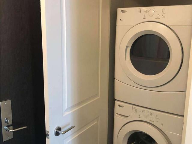 1113 - 1185 The Queensway Ave