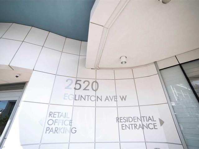 1120 - 2520 Eglinton Ave W