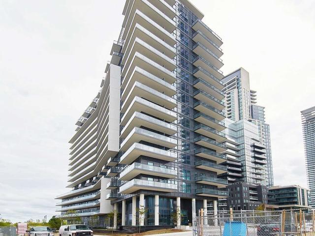 1003 - 39 Annie Craig Dr