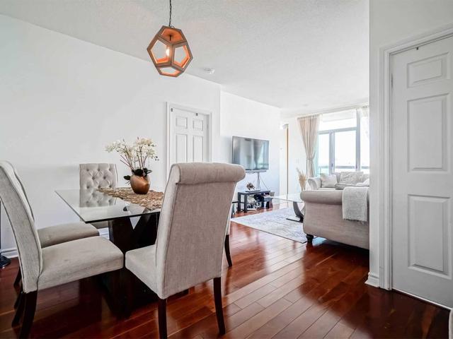 2808 - 3504 Hurontario St