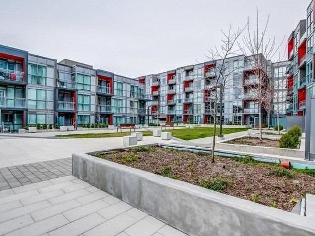 A424 - 5230 Dundas St