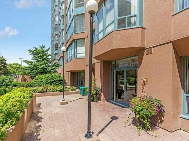 912 - 115 Hillcrest Ave