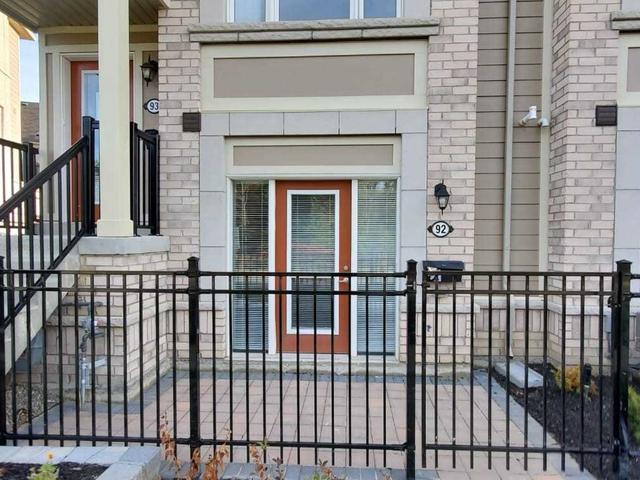 92 - 1 Beckenrose Crt