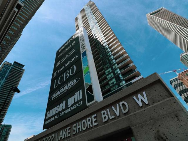 UPH #05 - 2200 Lake Shore Blvd W