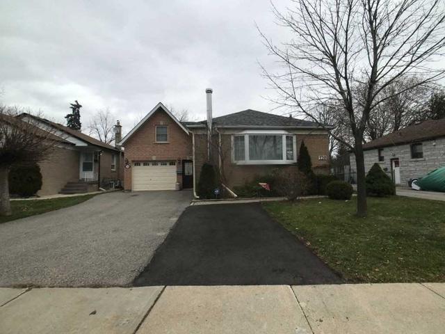 120 Mcmurchy Ave S