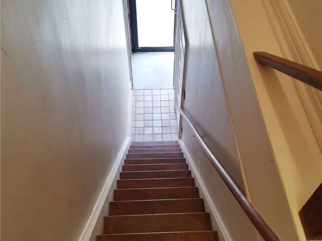 A - 307 Roncesvalles Ave