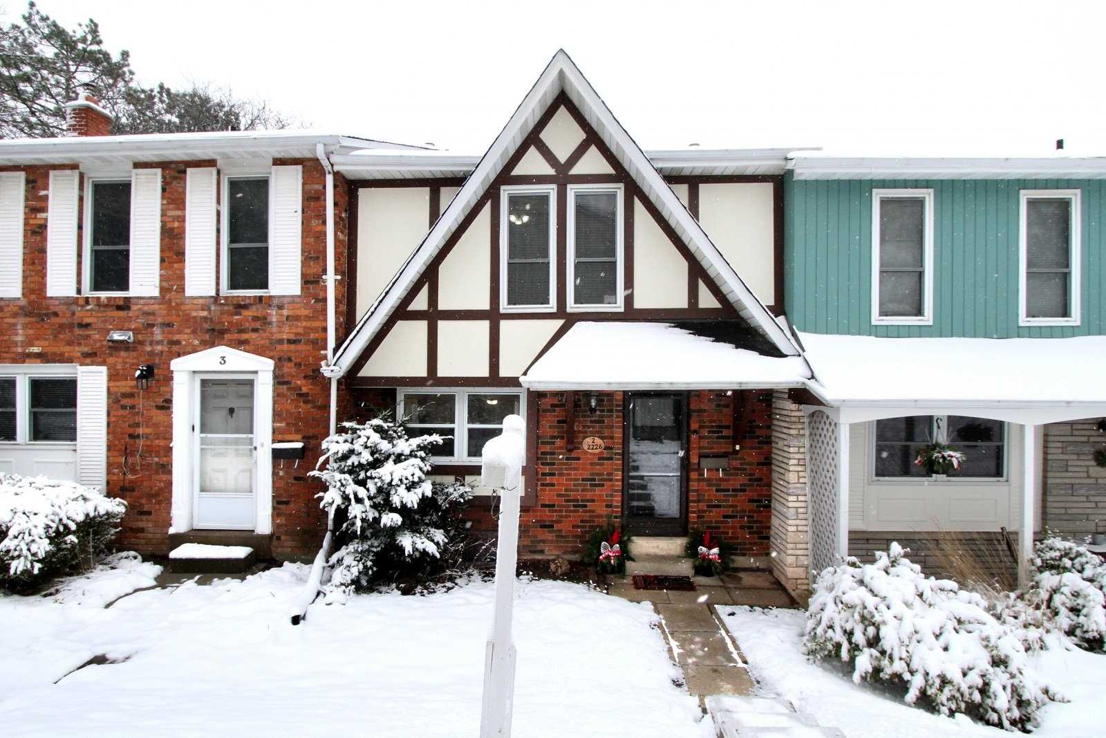 2 - 2226 Upper Middle Rd, Burlington | Sold, W5054809 | Condos.ca