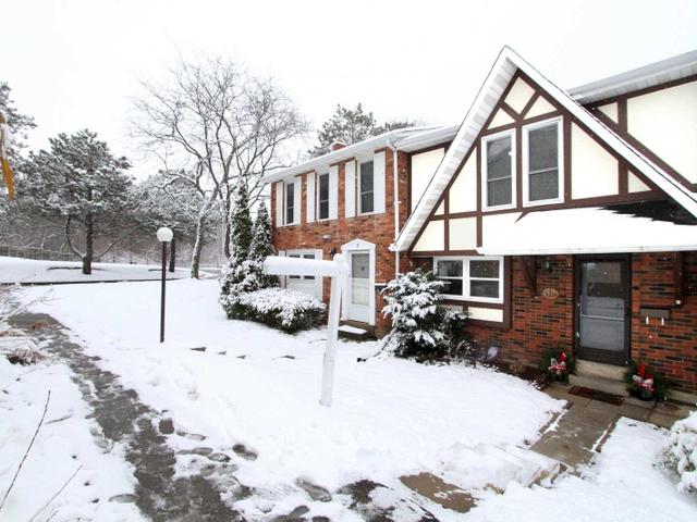 2 - 2226 Upper Middle Rd, Burlington | Sold, W5054809 | Condos.ca