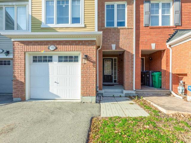 19 Colonel Frank Ching Cres