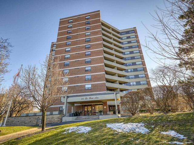 503 - 95 La Rose Ave
