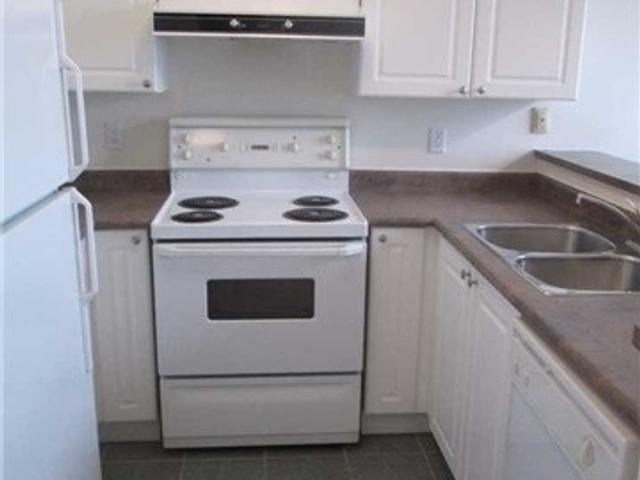 720 - 250 Manitoba St