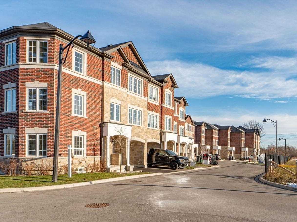 7 Autumnwood Ave, Brampton Terminated, W5061124 Condos.ca