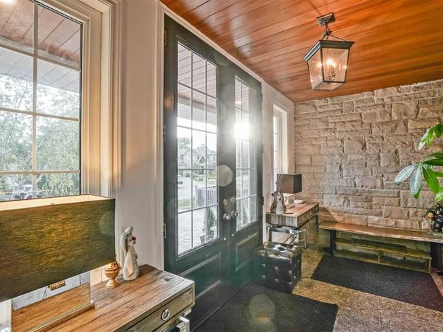 379 Salisbury Dr