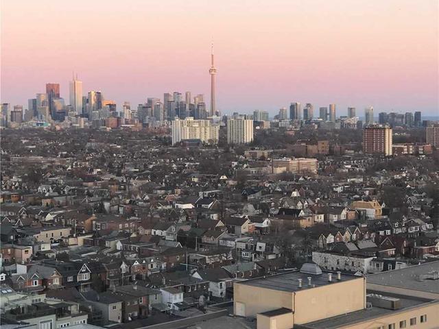 1111 - 1420 Dupont St