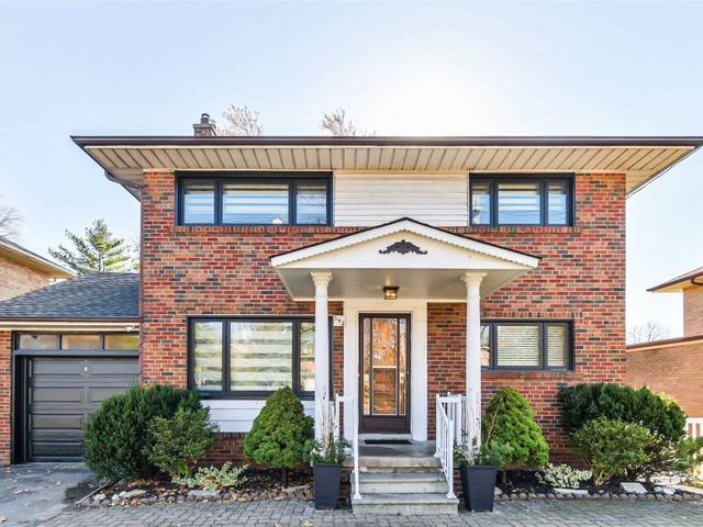 592 Burnhamthorpe Rd