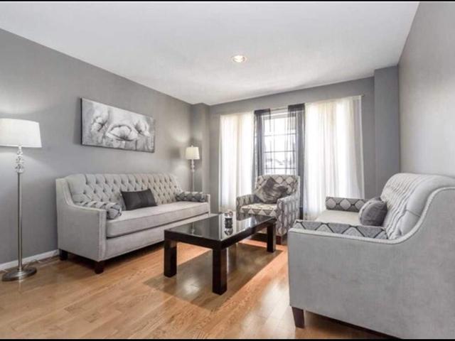 Upper - 78 Whitwell Dr